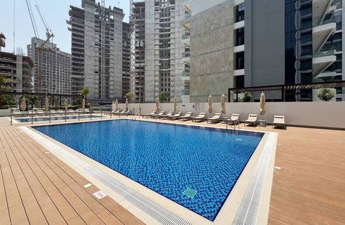 Nad Al Sheba Apartment | Bright & Stylish Studio in Meydan | Azizi Riviera
