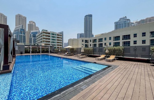 Dubai Marina Apartment | Bright & Stylish Studio w/Amazing Marina Views!