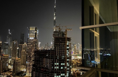 Downtown Dubai Apartment | Burj Khalifa view