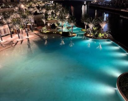 Dubai Apartment | Burj Khalifa view & Creek sea view