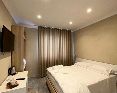 Casavatore House | Business House