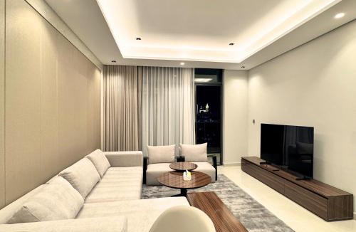 Business Bay Apartment | CaiCai Homes 1 BHK Nobles Tower Business Bay 5 min Drive to Dubai Mall