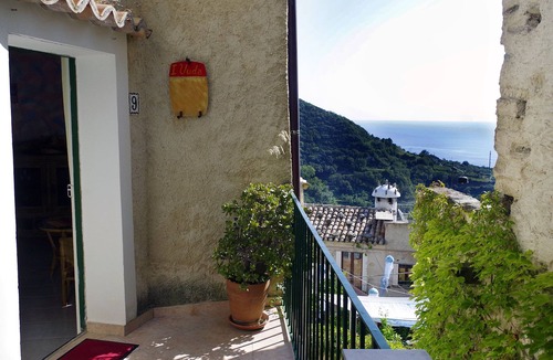 Belmonte Calabro House | Calabria, medieval village, ecotourism, tradition and culture, sea and nature.