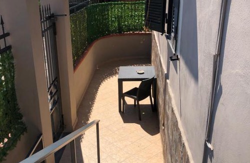 Licola Bed & Breakfast | Camera dell' antico Arco Romano