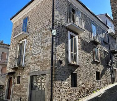 Acquaviva Collecroce House | Casa Acquaviva