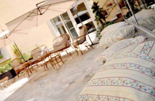 Castel Morrone Hotel | Casa Albergo per Anziani San Vincenzo de Paoli