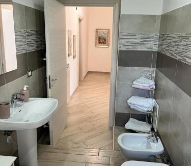 Piazza-Tralia-Pendolo Apartment | Casa Bruna Tettoia