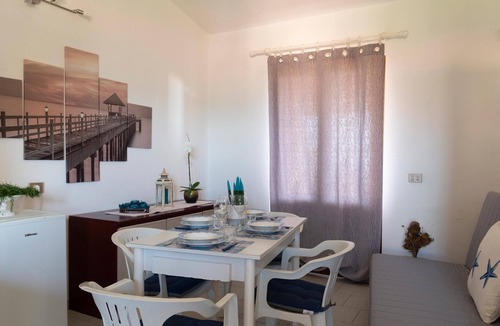 Luddui Apartment | Casa della Luna - One Bedroom Apartment, Sleeps 3
