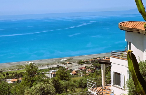 Praia a Mare House | Casa di Stefano in a quiet and exclusive location with sea views