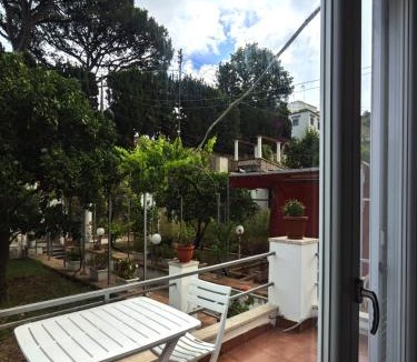 Marina Grande House | Casa Ferraro