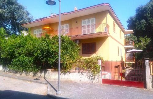 Pollena Trocchia Apartment | Casa in villa nel Parco del Vesuvio