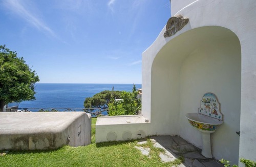 Praiano House | Casa Michara located in the village center