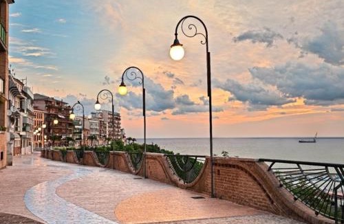 Lido Riccio House | Casa Myra Relax - Fronte Mare -