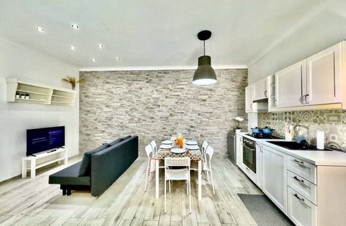 Portici Apartment | Casa Naldi By Dimorra
