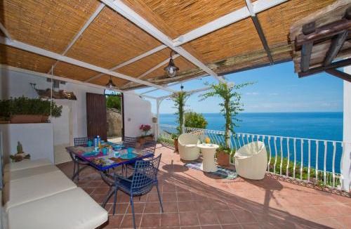 Praiano House | Casa Sunset, Among the stairs of Praiano