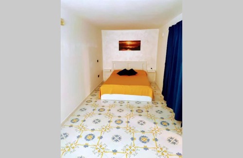 Historical Downtown Salerno Apartment | Casa Vacanze Creuza de ma, Salerno centro
