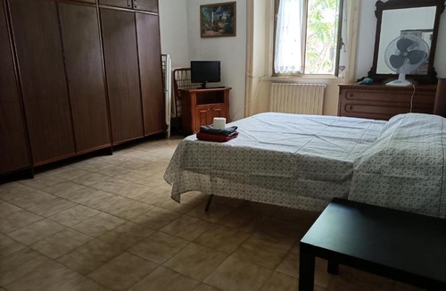 Cosenza House | Casa vintage minimo 48 ore prima per prenotare