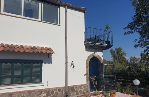 Boscotrecase Villa | Casale Rendine villa