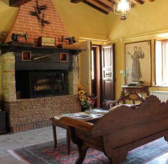 Lidarno Bed & Breakfast | Casale San Marco B&B
