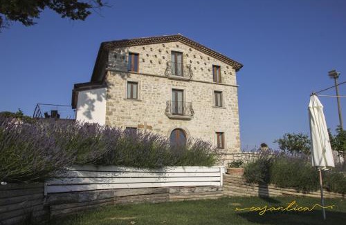 Circello Resort | casAntica agriresort -Suites & Casa sull'albero