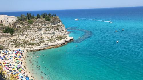 Drapia Bed & Breakfast | Castello's Rooms tropea