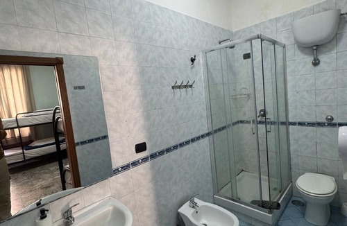 Vasto Hostel | Central Station B&B Naples