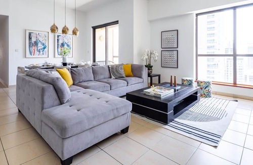 Dubai Marina Apartment | Charming 2BR in JBR with Amazing Marina Views!