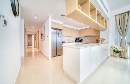 Dubai Apartment | Charming 3BR at 17 Icon Bay Dubai Creek Harbour by Deluxe Holiday Homes