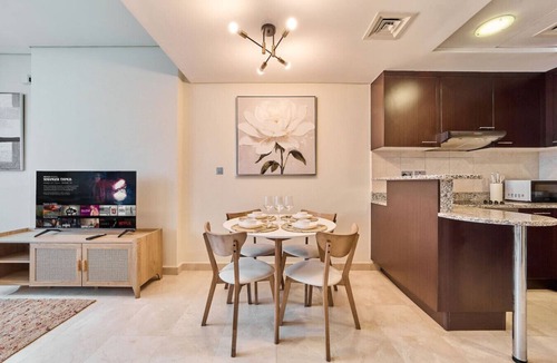Bur Dubai Apartment | Chic Studio in Sky Gardens, DIFC | Prime Location