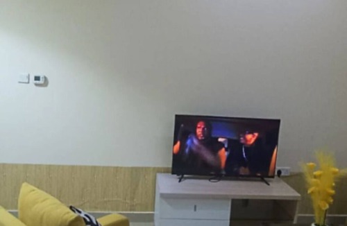 Deira Apartment | Chic studio with WiFi and AC in brilliant Dubai