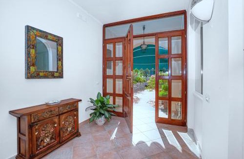 Nerano House | Christa Guest House