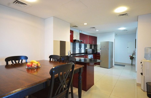 Dubai Apartment | City Nights - Ocean Heights Sea View Condo