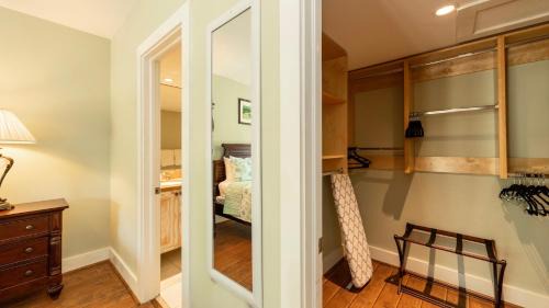 Key West Apartment | Coastline Comfort by Last Key Realty