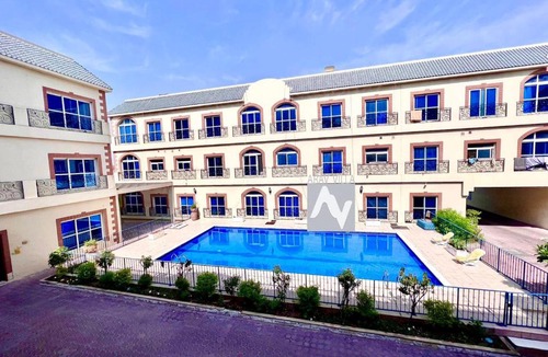 Dubai House | Comfort Villa Luxury Bed
