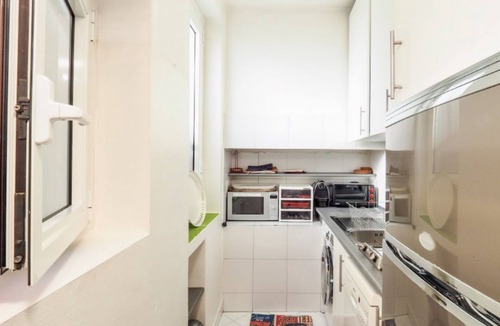 Carrobbio Apartment | Comfortable apartment located in the heart of Milan.