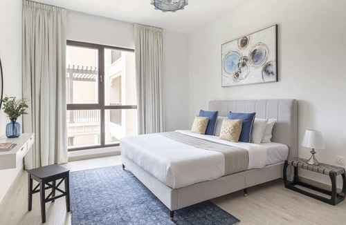 Umm Suqeim 3 Apartment | Contemporary 1BR Apartment in Madinat Jumeirah!