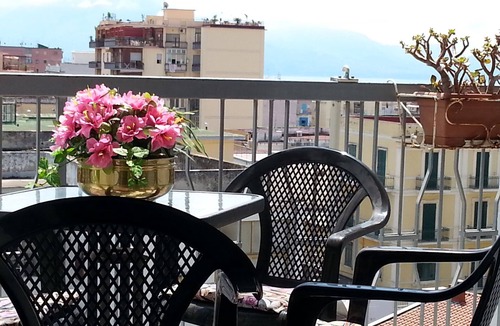 Torre del Greco Apartment | CORAL CENTRAL APARTMENT
