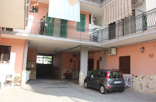 Naples Apartment | Costa Bruna Holiday House