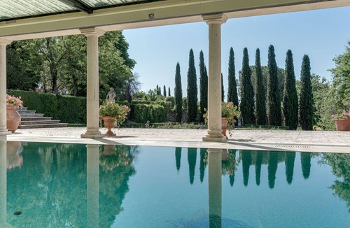 Bucine Apartment | Cosy apartment for 2 guests with WIFI, pool, A/C, TV, terrace and panoramic view