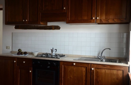 Capolona Apartment | Cosy apartment for 6 guests with WIFI, pool, TV and pets allowed, close to Arezzo