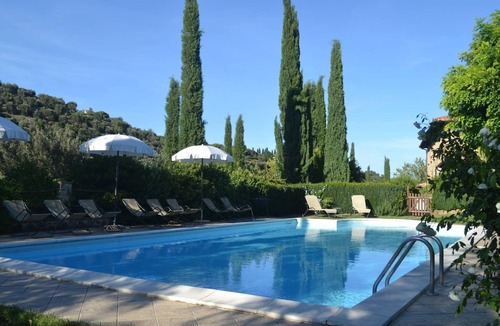 Montenero Cottage | Cottage in Tuscany with Private Pool & Wine