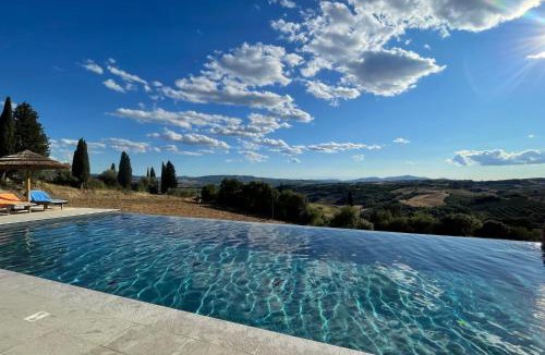Monte Antico Alto House | Country House Art and Garden