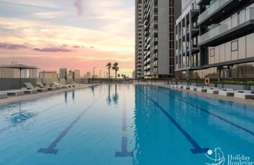 Al Quoz Apartment | Cozy 1-bedroom apartment with WiFi, fitness room in delightful Dubai