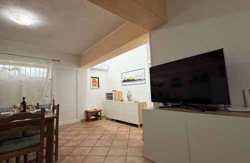 Brancaleone Apartment | Cozy apartment with garden.