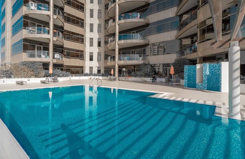 Dubai Apartment | Cozy Apartment in Al Nahda with Pool and Gym