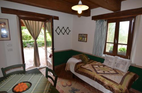 Pennabilli Apartment | Cozy Apartment with Garden Patio Storage Deckchairs BBQ
