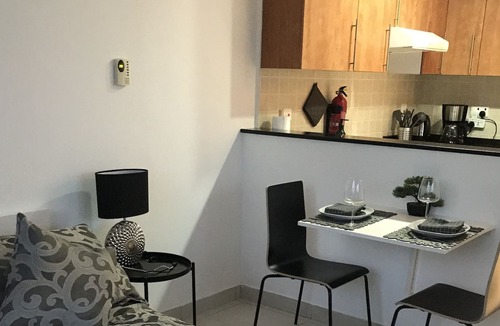 Dubai Marina Apartment | Cozy studio in the heart of dubai marina