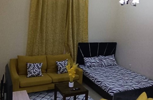 Deira Apartment | Cozy studio with Ac, microwave in Dubai Deira naif