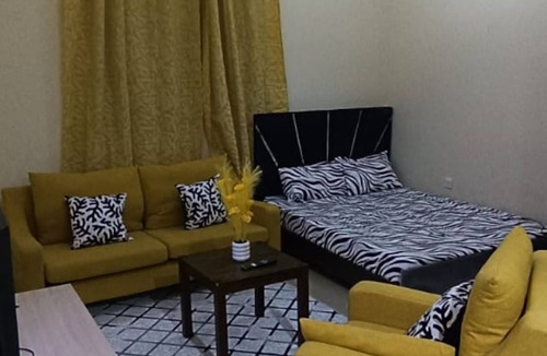 Deira Apartment | Cozy studio with Ac, microwave in Dubai Deira naif
