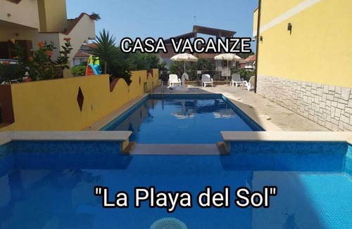 Santa Domenica Apartment | Cozy two-room apartment in Tropea for 2/4 people with swimming pool near the sea